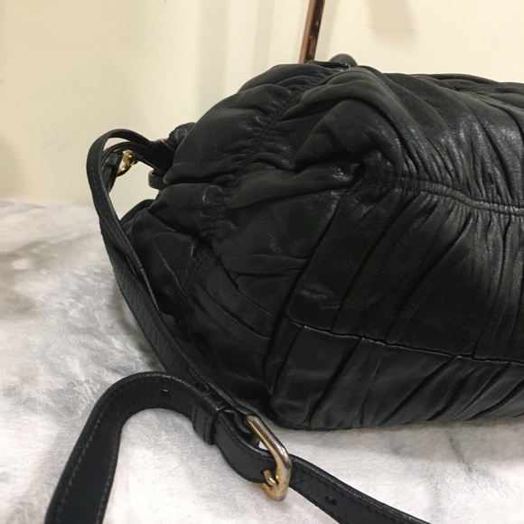 Prada Napa Gaufre two way tote bag - Picture 9 of 13